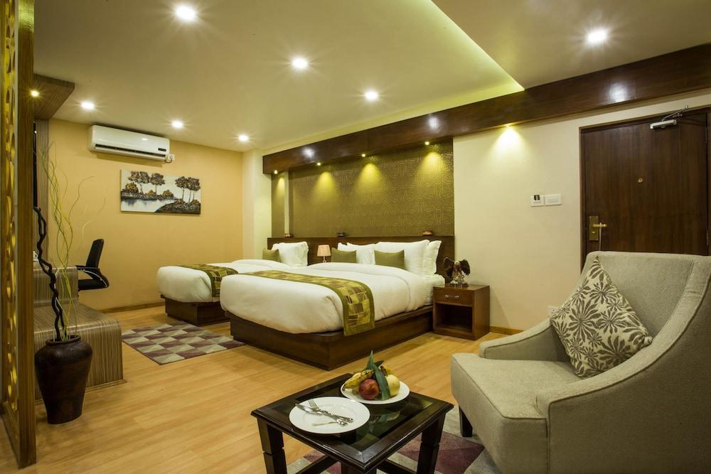 Yatri Suites And Spa Kathmandu Exterior photo