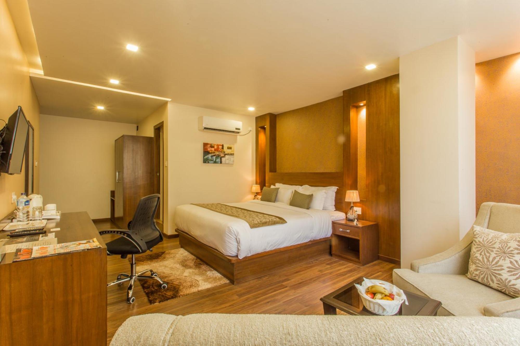 Yatri Suites And Spa Kathmandu Exterior photo
