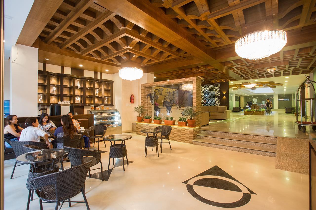Yatri Suites And Spa Kathmandu Exterior photo