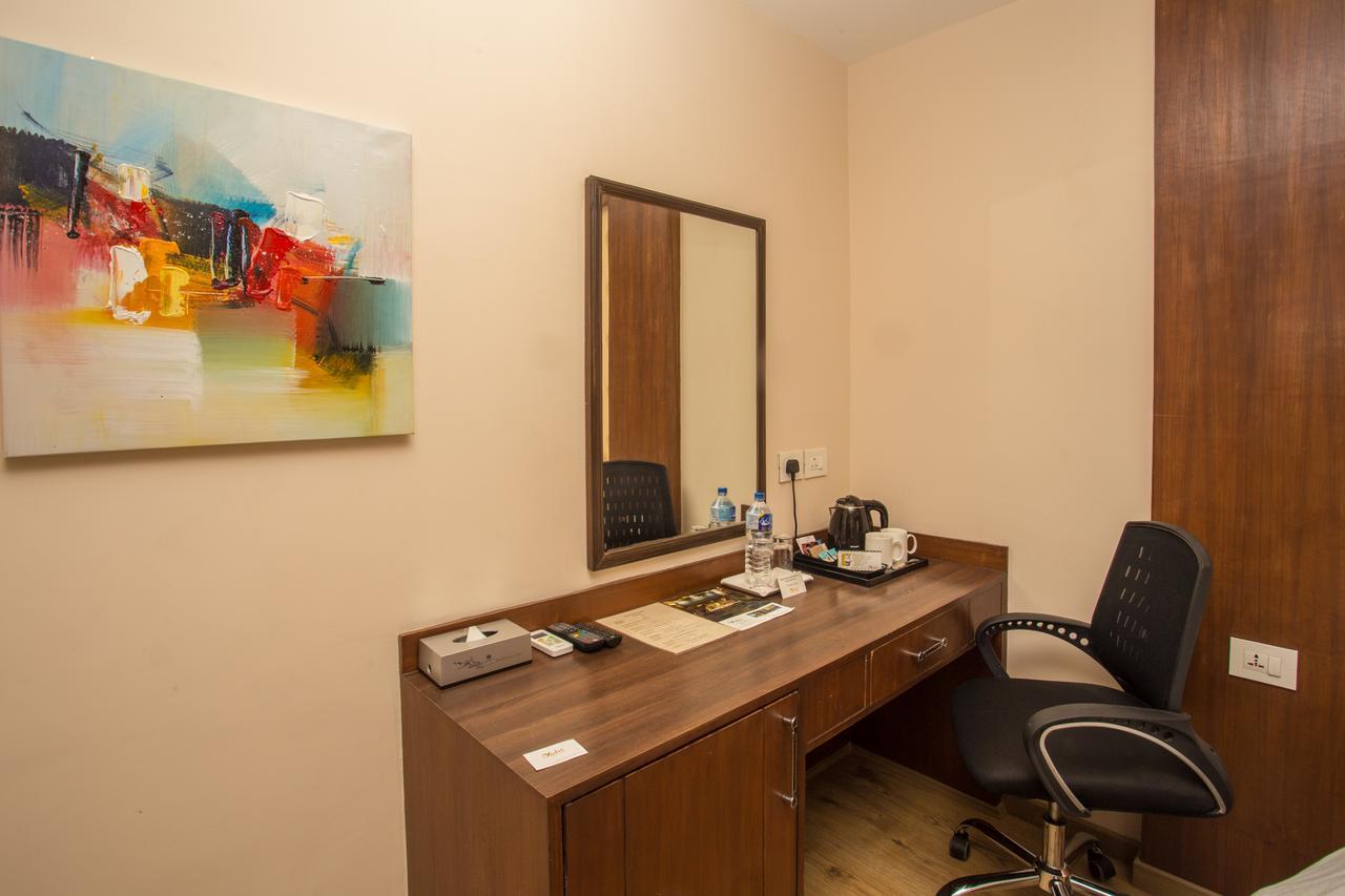 Yatri Suites And Spa Kathmandu Exterior photo